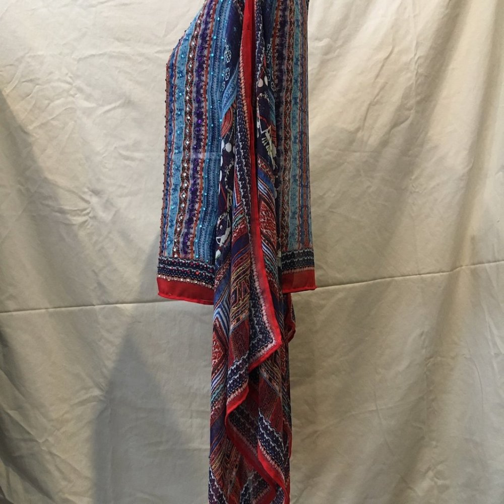 Colorful flowy bell arm blouse - Picture 3 of 7